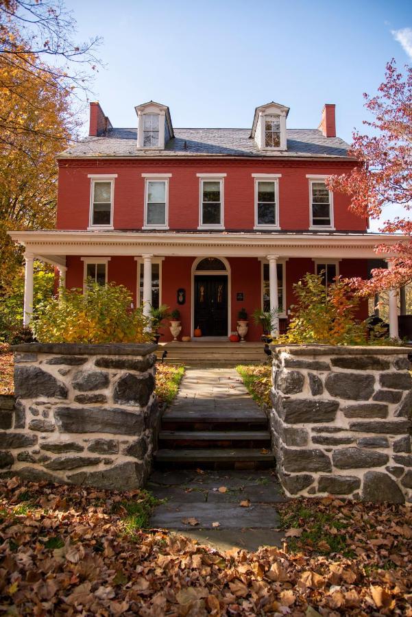 Hollinger House Bed & Breakfast Lancaster Exterior photo